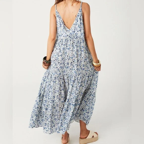 NWTS SPELL DRESS (L) - Picture 10 of 15